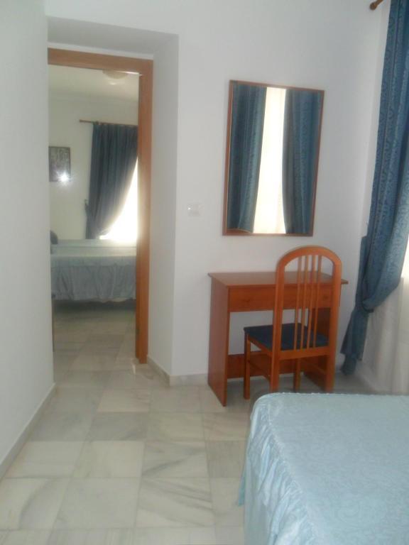 Hostal Centro Sol Cádiz Pokoj fotografie